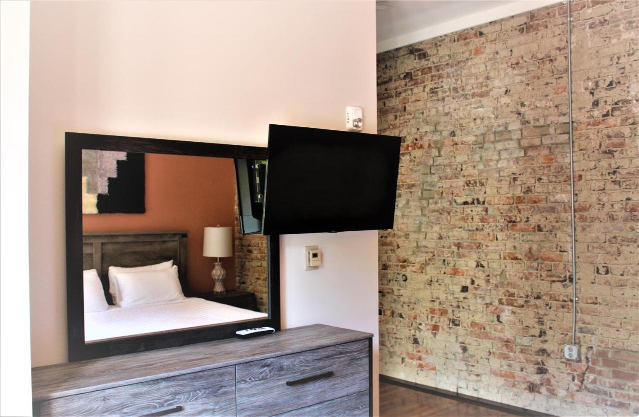 Hotel Hale Хот Спрингс Екстериор снимка